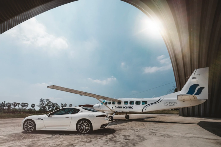 Thời gian tăng tốc 0-100 km/h của Modena, Trofeo và Folgore lần lượt là 3,9 giây, 3,5 giây và 2,7 giây, trước khi đạt vận tốc tối đa 302 km/h, 320 km/h và 320 km/h.