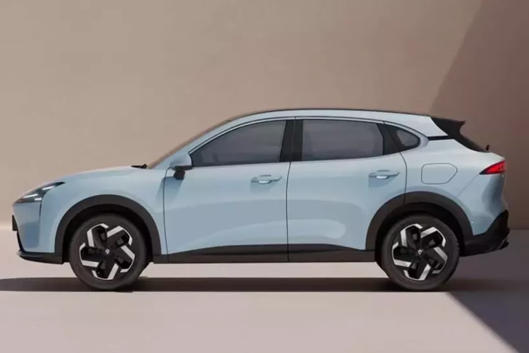 Phạm vi di chuyển toàn diện là 1.100 km và mức tiêu thụ nhiên liệu WLTC chỉ ở mức thấp là 4,96 lít/100km. Hiện mức giá xe Baojun Yunhai 2025 mới vẫn chưa được công bố chính thức nhưng dự đoán sẽ có mức bán ra rẻ hơn nhiều so với các đối thủ.