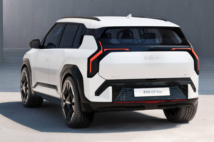 Kia EV3 sẽ ra mắt tại thị trường quê nhà Hàn Quốc vào tháng 7 này, sau đó là ra mắt tại Châu Âu và Vương quốc Anh vào nửa cuối năm 2024.