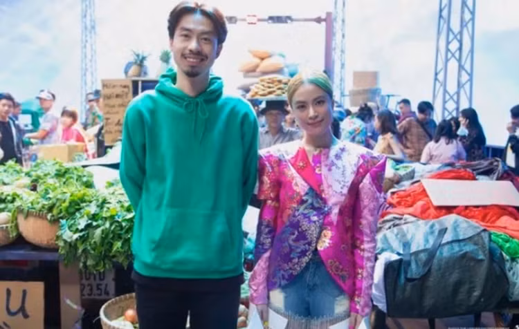 Hoang Thuy Linh va Den Vau hen ho, me nu ca si noi gi?