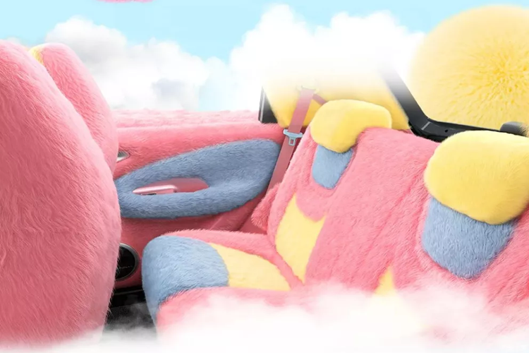 Thiết kế nội thất của xe cũng vậy, bảng điều khiển trung tâm và những nơi khác đều được thiết kế sang trọng, họa tiết trông tương đối mềm mại và thoải mái. Nhưng cũng phải nói rằng thiết kế như vậy dễ gây mất an toàn, ví dụ như chất liệu nhung trên vô lăng liệu có gây trơn tay không?