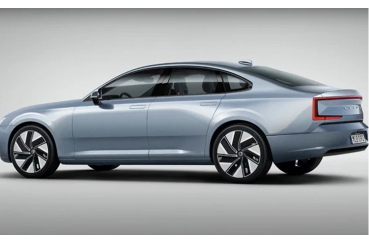 Tại thị trường Việt Nam, Volvo hiện vẫn chưa phân phối các sản phẩm thuần điện, hiện chỉ có xe dùng động cơ đốt trong kết hợp cùng công nghệ mild hybrid cũng như plug-in hybrid. Giá bán khởi điểm của xe Volvo tại Việt Nam là 1,79 tỷ đồng (XC40).