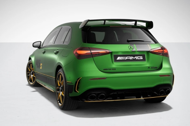 Hãng xe Đức không tiết lộ số lượng giới hạn cụ thể của xe là bao nhiêu, chỉ biết rằng phiên bản đặc biệt này chỉ nhận đặt hàng từ nay đến hết năm 2024.