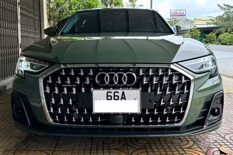 Trong phân khúc xe sedan hạng sang cỡ lớn, có bộ 3 tam thánh tại Việt Nam bao gồm Mercedes-Benz S-Class, BMW 7-Series hay Audi A8L sang chảnh, thực ra, còn có dòng xe Lexus LS tuy nhiên giá bán rất cao, khiến người tiêu dùng không còn mặn mà.