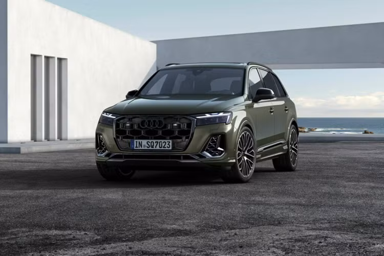 Xe hiện đã được nâng cấp các tính năng liên quan đến ADAS như cảnh báo chuyển làn đường, cảnh báo khoảng cách, hỗ trợ nhập làn và tính năng nhận diện biển báo.