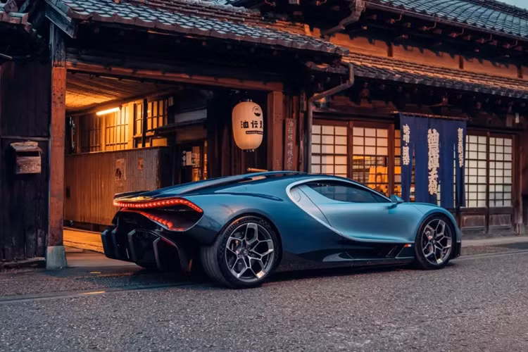 Bugatti sẽ không vội để bắt đầu giao Tourbillon cho khách hàng cho đến năm 2026, thay vào đó họ tiếp tục thử nghiệm và tinh chỉnh chiếc xe.