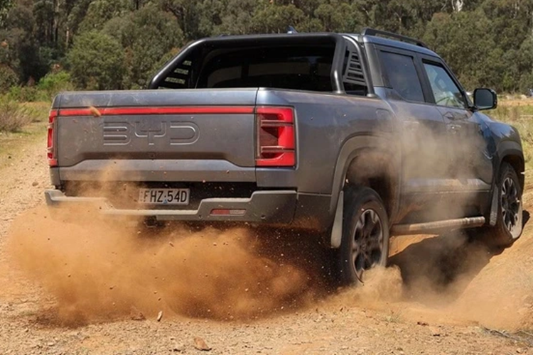 Theo kế hoạch, BYD Shark sẽ được mở bán vào ngày 29/10 tại Úc trước khi chính thức bàn giao đến tay khách hàng từ tháng 12/2024.