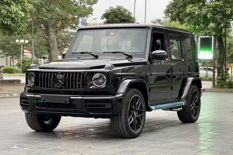 Mercedes-Benz Viet Nam uu dai manh tay xe sang dau nam moi-Hinh-3