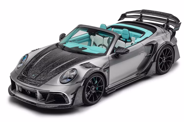 Thương hiệu độ xe nổi tiếng đã đặt tên phiên bản độ này là Mansory P9LM EVO 900 Cabrio 2024 mới, trước đây Mansory đã từng phát hành phiên bản Coupe với thiết kế tương tự vào tháng 9 năm ngoái.