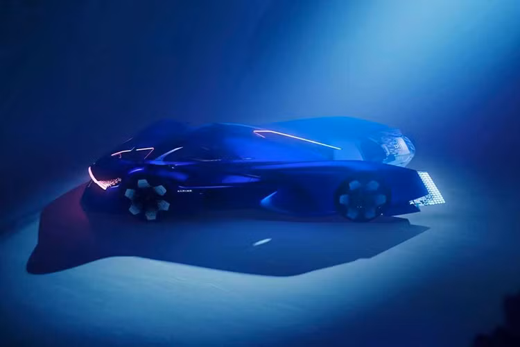 Theo thương hiệu Alpine, Hypercar Alpenglow thể hiện tham vọng đổi mới mang theo hướng phát triển bền vững và thể hiện định hướng thiết kế thể thao của thương hiệu đối với những chiếc xe thương mại và những mẫu xe dành cho đường đua.