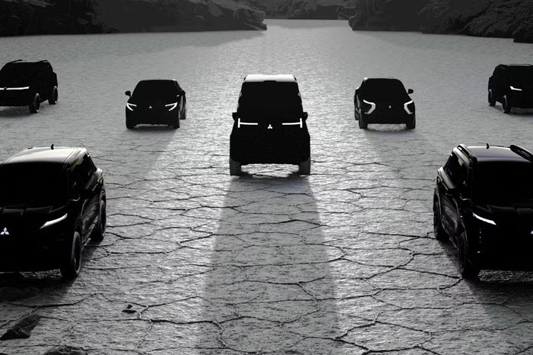 Theo đó, từ năm tài chính 2026 đến 2030 hãng sẽ giới thiệu một mẫu xe mỗi năm và mục tiêu đến năm 2030 sẽ tăng gấp đôi danh mục sản phẩm tại Bắc Mỹ. Hiện tại, Mitsubishi chỉ bán 4 mẫu xe tại thị trường Bắc Mỹ, gồm: Mirage, Eclipse Cross, Outlander Sport và Outlander.