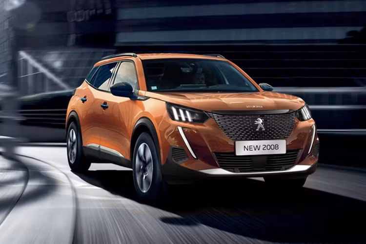 Riêng dòng xe Peugeot 408 không được áp dụng giá bán ưu đãi. Mẫu SUV lai Coupe này vẫn có giá dao động từ 1,019 - 1,269 tỷ đồng cho 3 phiên bản. Mẫu MPV cỡ lớn Peugeot Traveller cũng giữ nguyên giá bán 1,589 tỷ đồng cho bản Premium 7 chỗ.