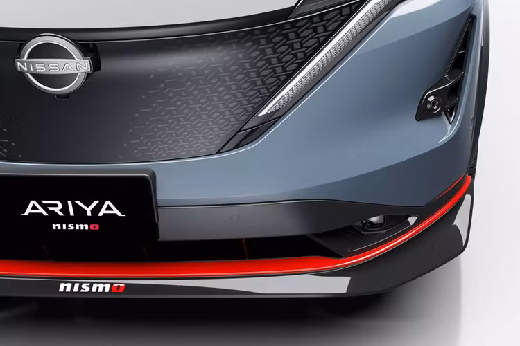 “NISMO đã trở lại châu Âu! Chúng tôi đang đưa thương hiệu thú vị này trở lại thị trường của các bạn với một mẫu xe mới và được cải tiến toàn diện.