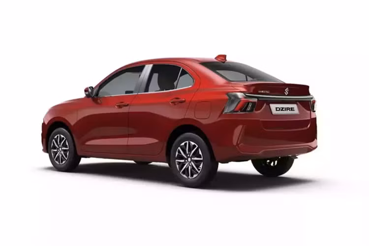Mức giá xe Suzuki Dzire 2025 tại Ấn Độ bán ra từ 6,79 INR (8.000 đô la) đến 10,14 INR (12.000 đô la), tương đương 190 triệu đồng đến 283 triệu đồng. Các đối thủ trong phân khúc xe sedan cỡ nhỏ bao gồm Honda Amaze sắp bước vào thế hệ mới, Hyundai Aura và Tata Tigor.