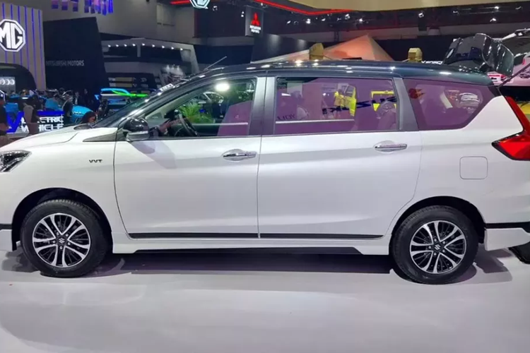 Tại thị trường Indonesia, giá xe Suzuki Ertiga Cruise 2024 cho 4 bản trang bị dao động từ 288 - 301 triệu Rupiah (khoảng 449 - 469 triệu đồng). Sau Indonesia, mẫu xe này có thể sẽ tiếp tục được giới thiệu ở những thị trường Đông Nam Á khác như Việt Nam.