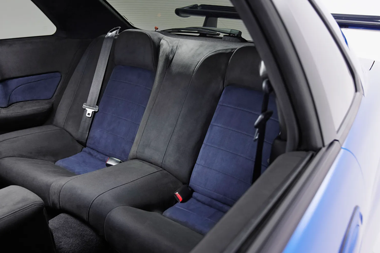 Ông chủ BBL Masaharu Kuji cho biết: “Kết hợp các kỹ thuật và vật liệu hiện đại, trọng tâm của chúng tôi là khôi phục và tái tạo những chiếc xe độ Nhật Bản đã in sâu vào ký ức của chúng tôi trong nhiều thập kỷ.