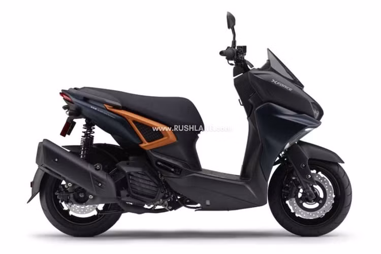 Theo đó, xe được thiết kế theo phong cách maxi-scooter, mang đến cái nhìn thể thao và mạnh mẽ. Yamaha X-Force 155 2025 được trang bị hệ thống đèn pha đôi kích thước lớn, trong khi ở đuôi xe có đèn hậu LED thanh mảnh.