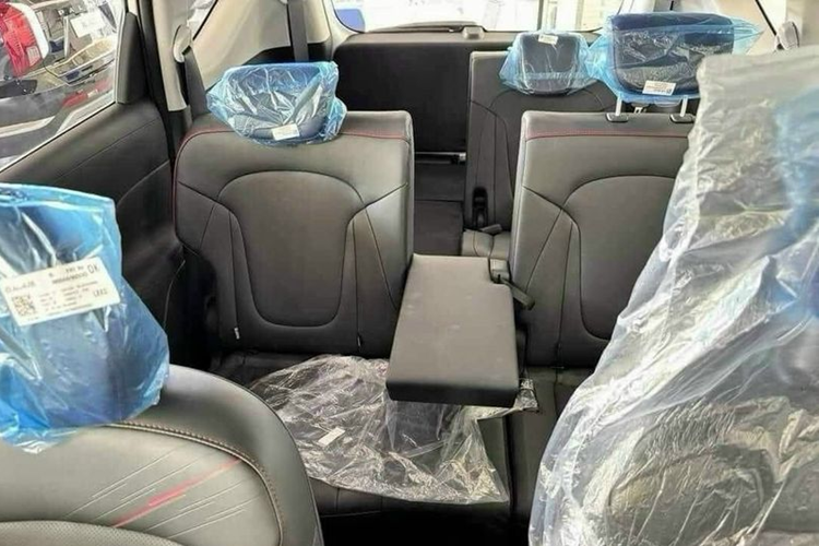 Điều này tạo lợi thế lớn cho mẫu xe Hàn Quốc này trong việc thu hút người dùng, đặc biệt là nhóm khách hàng kinh doanh dịch vụ vận tải.