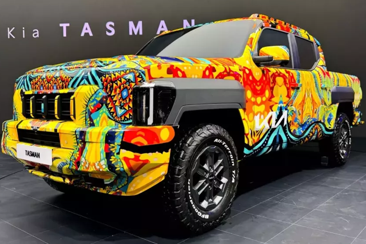 Trong những năm qua, trong làng ôtô thế giới đã liên tục xuất hiện tin đồn về mẫu xe bán tải Kia Tasman 2025 mới. Có vẻ như vào tháng 10/2024 tới đây, tin đồn này sẽ chính thức trở thành sự thật. Theo tin đồn, Kia Tasman 2025 sẽ ra mắt ở thị trường Ả-Rập Xê-út vào tháng sau.