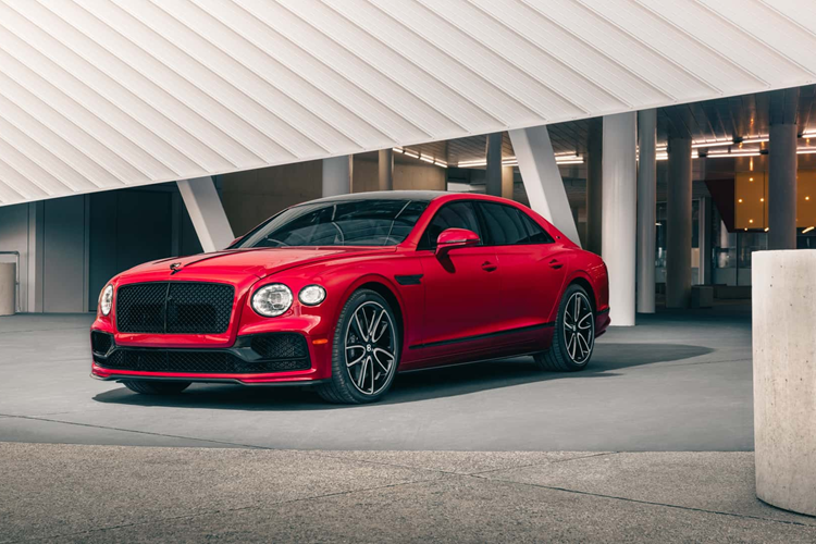 Bentley cho biết Bentley Edition 8 siêu sang được tạo ra đặc biệt cho thị trường Bắc Mỹ, tuy nhiên ở một số khu vực khác trên thế giới, những phiên bản Continental GT, Continental GT Convertible và Flying Spur trong thời gian tới cũng sẽ không còn được sử dụng động cơ V8 tăng áp kép như Vương quốc Anh, Châu Âu, Trung Đông và Châu Phi.