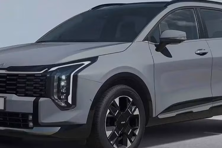 Lượng nhiên liệu tiêu thụ trung bình của động cơ xăng là 12,3 km/lít (khoảng 8,13 lít/100 km). Con số tương ứng của động cơ LPi là 9,2 km/lít (10,8 lít/100 km). Động cơ hybrid tiết kiệm xăng nhất với mức trung bình 16,3 km/lít (6,13 lít/100 km).