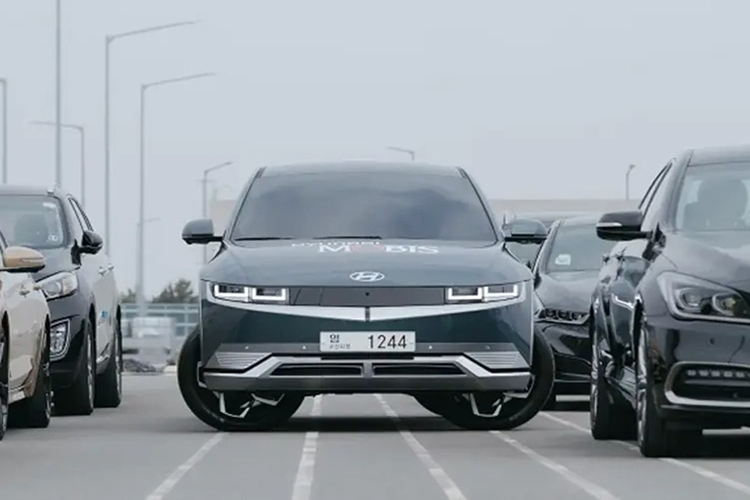 Lee Seung-Hwan, Phó Chủ tịch của Mobis, cho biết mẫu xe concept này đại diện cho công nghệ lõi của Hyundai. Tất cả những công nghệ này đã sẵn sàng để áp dụng cho xe thương mại của hãng.