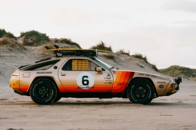 Tuy nhiên, mới đây đã xuất hiện một chiếc Porsche 928 địa hình cổ điển có động cơ đặt trước và được thiết kế để hướng tới phong cách safari độc đáo. Chiếc xe này mang tên 928 Sufari và được chế tạo dành cho bãi biển nên ván lướt sóng được gắn vào giá nóc.