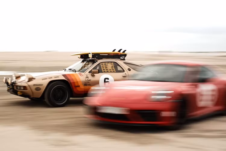 Tay đua kỳ cựu và kỹ sư Tomasz Staniszewski đã tham gia để thể hiện kiến thức chuyên môn của mình, anh vừa hoàn thành giải đua xe Dakar Rally cổ điển bằng chiếc Porsche 924 đã được sửa đổi.