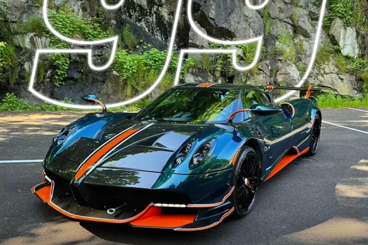 Theo đó, siêu phẩm Pagani Huayra BC Roadster mui trần này không di chuyển bằng đường hàng không, đến sân bay Tân Sơn Nhất như lô xe đầu tiên mà được nhập về theo đường tàu thủy, đến 1 kho cảng ở TP HCM, điều này đã gây sự bất ngờ không nhỏ.