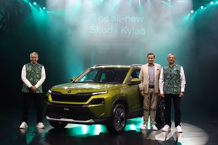 Hiện chưa rõ thương hiệu Skoda có kế hoạch đưa Kylaq về bán ở Việt Nam hay không. Trong năm 2025 tới đây, thương hiệu của Cộng hòa Séc này sẽ ra mắt 2 mẫu xe mới ở Việt Nam là Kushaq và Slavia. Hai mẫu xe này sẽ được lắp ráp tại nhà máy ở Quảng Ninh.