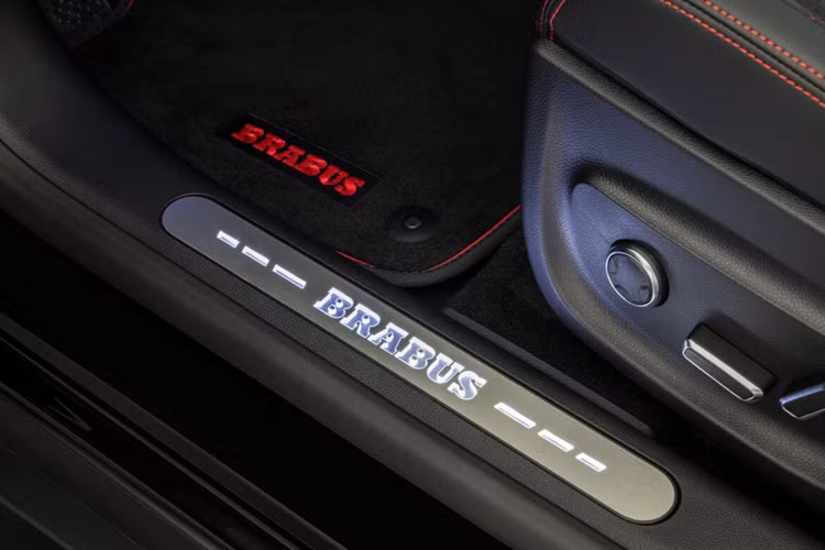 Bộ mâm xe này được trang bị đi kèm lốp 255/35 ZR21 với các tùy chọn lốp như Continental, Hankook hoặc Yokohama. Ngoài ra, thương hiệu Brabus cũng cung cấp tùy chọn mâm xe có kích thước 20 inch nhỏ hơn.