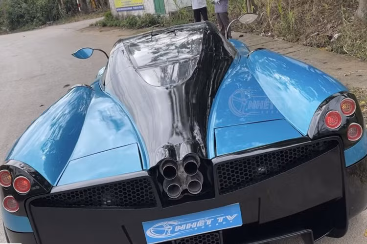 Cung cấp sức mạnh cho xe là động cơ 2.0L kết hợp với hộp số sàn 5 cấp được giữ lại từ chiếc xe Daewoo Espero cũ nát, được nhóm bán trẻ mua lại với giá 10 triệu đồng.