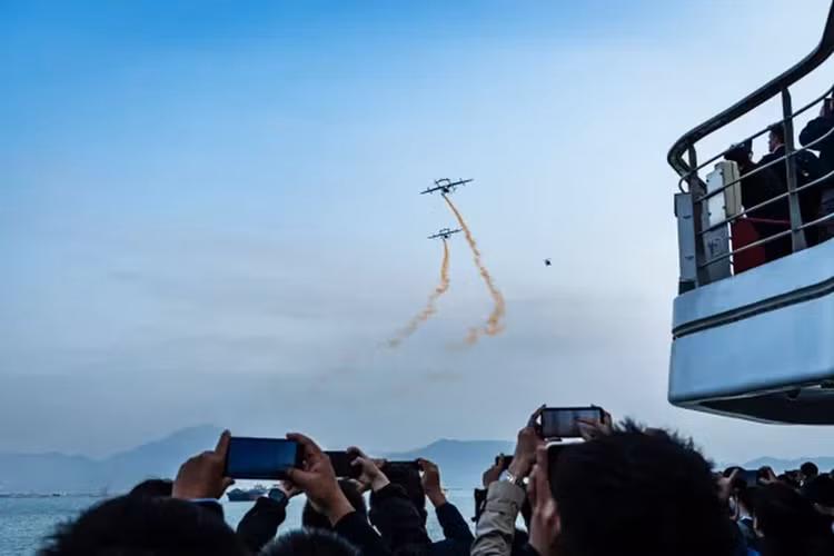 Tian Yu - Người sáng lập/Giám đốc điều hành và đồng chủ tịch của AutoFlight cho biết, công ty đã có kế hoạch hợp tác với các nhà chức trách địa phương và đối tác quốc tế để phát triển ôtô bay chạy điện.