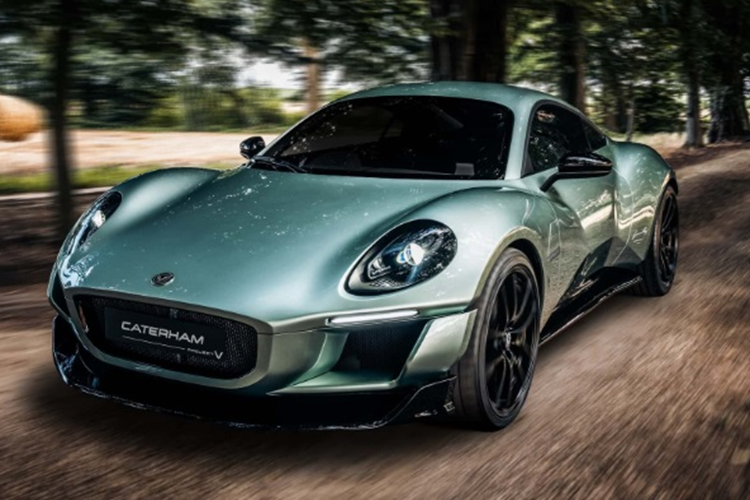 Khi đó, hãng chưa công bố chi tiết về động cơ Yamaha trên Caterham Project V, chỉ biết rằng, động cơ điện trên xe sẽ sản sinh ra công suất 268 mã lực, giúp xe đạt tốc độ từ 0-100 km/h trong thời gian dưới 4,5 giây.