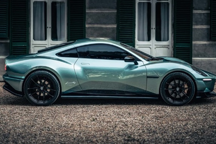 Mặc dù Yamaha chưa từng sản xuất ôtô thương mại nhưng lại được nhiều hãng xe đánh giá là có sự am hiểu về tối ưu hóa trọng lượng thông qua lĩnh vực xe hai bánh.