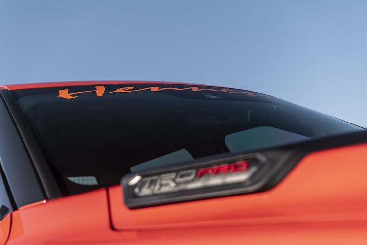 Ở Tundra mới, xe có hệ thống Multi-Terrain Select và Crawl Control và hai tính năng này sẽ hỗ trợ rất nhiều bên cạnh những nâng cấp mới này.