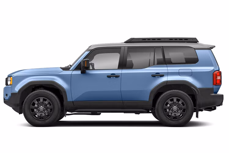 Điều đáng nói là mức giá khuyến nghị do chính Toyota đưa ra dành cho phiên bản này là chỉ 77.889 USD (khoảng 1,986 tỷ đồng), chênh nhau tới gần 400 triệu đồng sau khi quy đổi!