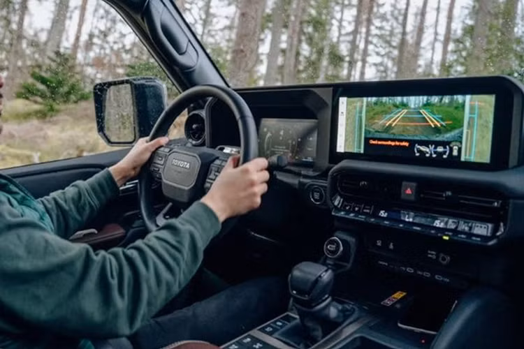 Những người dùng mạng xã hội tại Mỹ đã cùng nhau thảo luận về những mức giá xe Toyota Land Cruiser 250 2024 và rút ra sự thực đáng kinh ngạc: tất cả đều cao hơn rất nhiều so với giá thị trường!