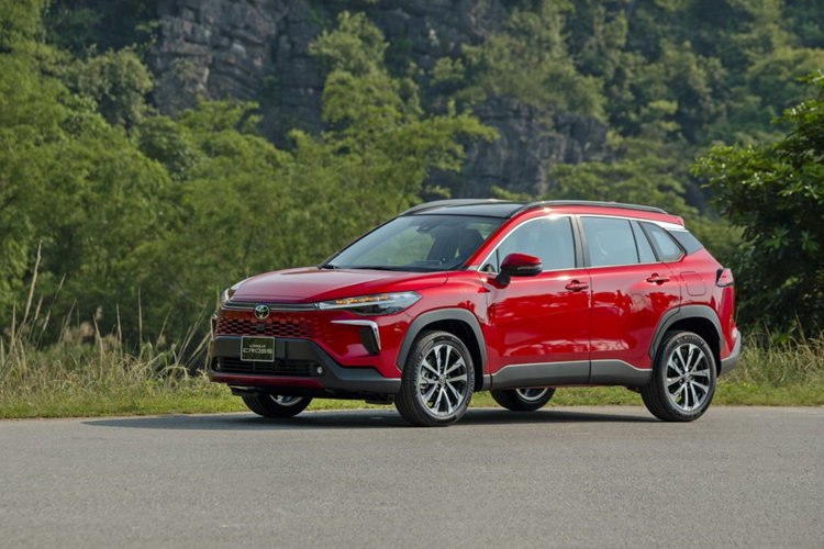 Toyota Corolla Cross HEV - xe hybrid bán chạy nhất Việt Nam tháng 8 Toyota Corolla Cross HEV - xe hybrid ban chay nhat Viet Nam thang 8