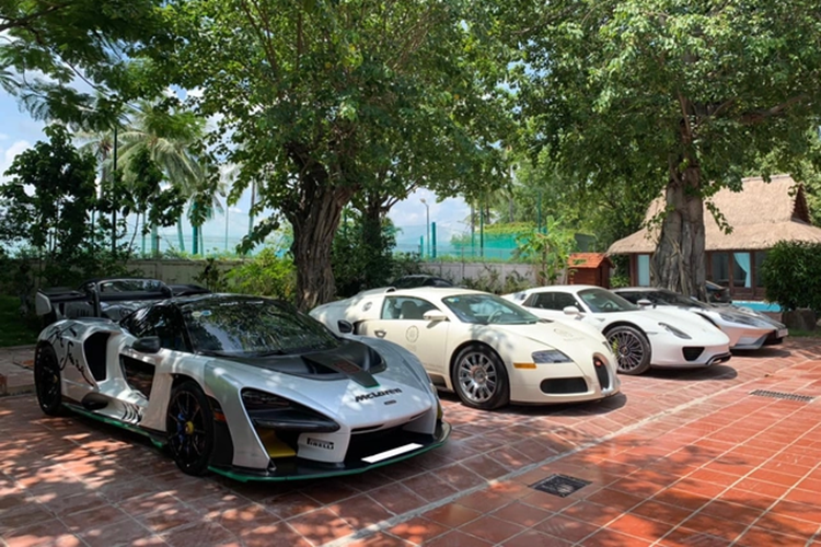 Sự bổ sung Senna và 918 Spyder vào garage đã giúp bộ sưu tập xe của doanh nhân này đẳng cấp hơn. Nhưng nếu trong hoàn cảnh ông Đặng Lê Nguyên Vũ vẫn quyết định chốt danh sách ban đầu, 15 chiếc siêu xe Ferrari cùng bộ 3 siêu phẩm bao gồm Bugatti Veyron, Ford GT cùng Ford GT '67 Heritage Edition, cũng rất đáng để chiêm ngưỡng.