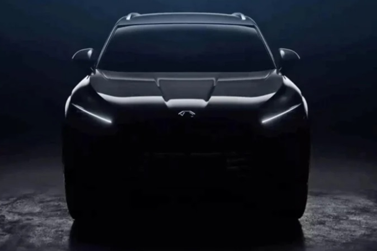 Theo đó, khu vực cửa sổ và tấm kim loại ở phần thân xe SUV MG HS 2025 dường như vẫn được giữ nguyên từ Roewe RX5 thế hệ thứ ba, thậm chí cả mâm xe cũng vậy.