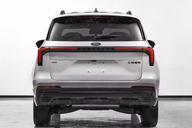 Đi kèm với đó là bộ pin lithium iron phosphate do CATL sản xuất. Thông tin chi tiết về dung lượng pin và tầm vận hành của xe vẫn chưa được công bố.