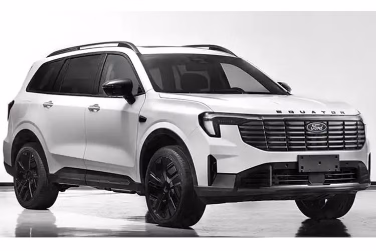 So với phiên bản cũ, Equator có lưới tản nhiệt nhỏ hơn, đèn pha LED sắc sảo hơn và cản trước thiết kế tối giản. Trong khi đó, Equator Sport lại có mặt ca lăng được hoàn thiện tối màu với họa tiết lưới tổ ong. Ở phía sau, Equator được trang bị cụm đèn hậu LED mới vắt ngang qua cửa cốp.