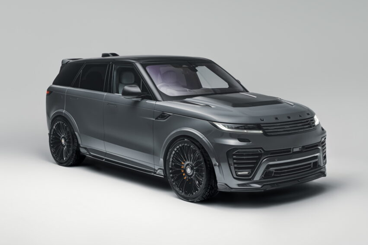 Hãng độ Urban Automotive ra mắt gói nâng cấp dành cho mẫu xe SUV hạng sang Range Rover Sport 2024 mới với hai tùy chọn nâng cấp mang tên “Widetrack” và “Narrowbody” và cả hai đều được trang bị cản va, líp hông và nắp capo xe được thiết kế lại.