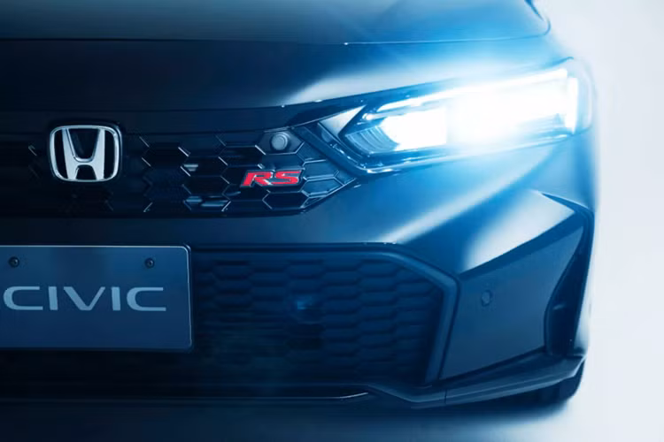 Động cơ xe chưa được tiết lộ thông số cụ thể, nhưng nhiều khả năng vẫn sẽ là loại động cơ xăng 4 xi-lanh, tăng áp, dung tích 1.5L quen thuộc, tạo ra công suất tối đa 200 mã lực.