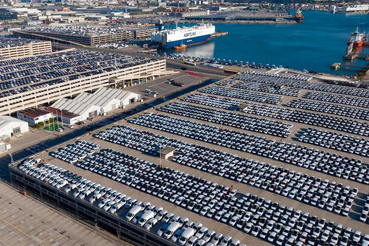 Ly do oto dien Trung Quoc don u 