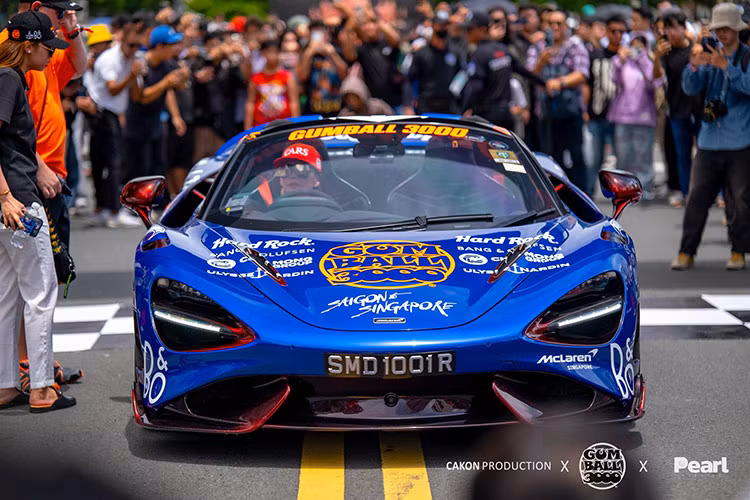 Cùng ngày, đoàn sẽ di chuyển sang Phnom Penh (Campuchia) và tiếp tục các cung đường tiếp theo đến Angkor Wat (Campuchia) - Bangkok, Krabi (Thái Lan) - Kuala Lumpur (Malaysia) và kết thúc hành trình tại Singapore vào ngày 21/9/2024. 