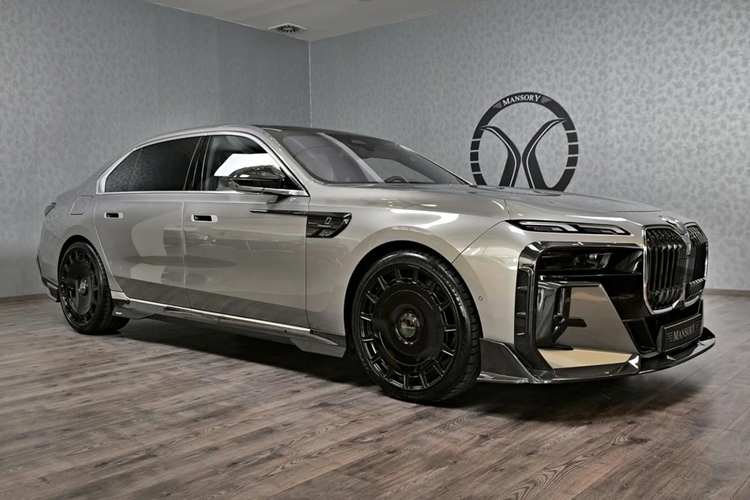 Mansory tiếp tục mở rộng dải sản phẩm của hãng độ với dự án mới nhất dành cho mẫu sedan hạng sang full-size BMW 7 Series thế hệ mới (G70).