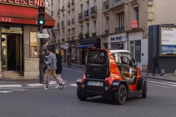 Theo kế hoạch, xe sẽ chính thức được bán ra thị trường vào tháng 7/2024 với giá 17.400 USD (430 triệu đồng). Khách hàng có thể bắt đầu đặt cọc xe từ bây giờ.