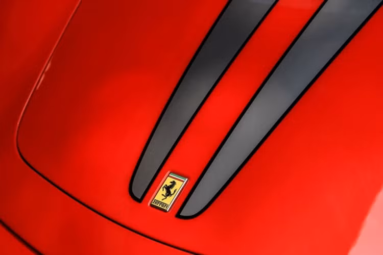 Xe cũng mang biển số 16N-6116 1 thời gian khá dài, dù đã được bán vào trong Thành phố Hồ Chí Minh, nhưng hiện chưa rõ, đã đổi được biển mới hay vẫn sử dụng biển 4 số của Hải Phòng.